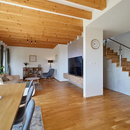 Holiday home Chaletka Tatry Nova Lesna