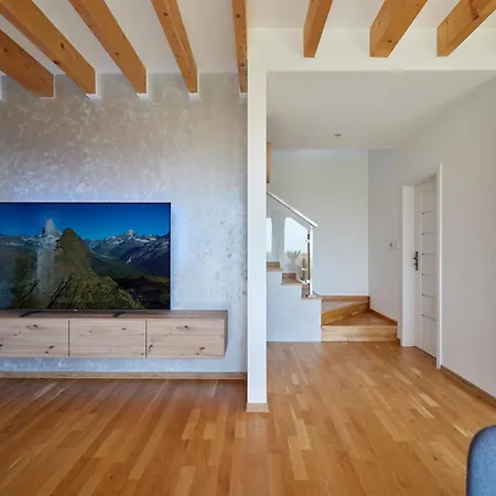 Chaletka Tatry * Nova Lesna
