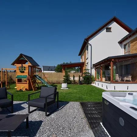 Chaletka Tatry * Nova Lesna